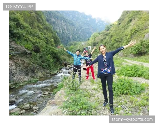 魏秋月一张生活照,把我这种月光族羞得无地自容 魏秋月一张生活照,把我这种月光族羞得无地自容